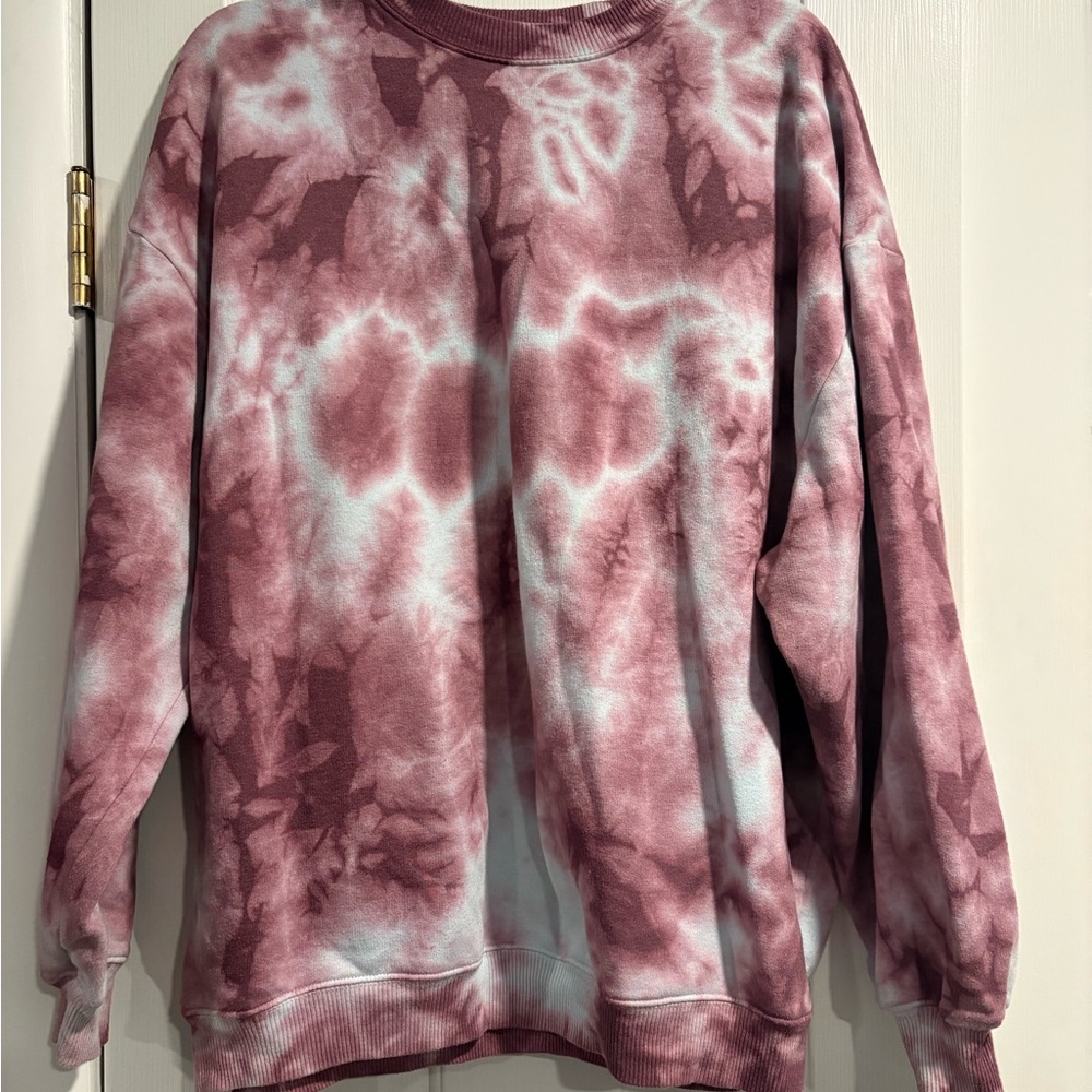 SO Lounge Life Sweatshirt in Pink and White